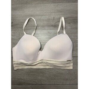 Vince Camuto Nude T Shirt Bra 34C Underwire Smooth Cup Support Band